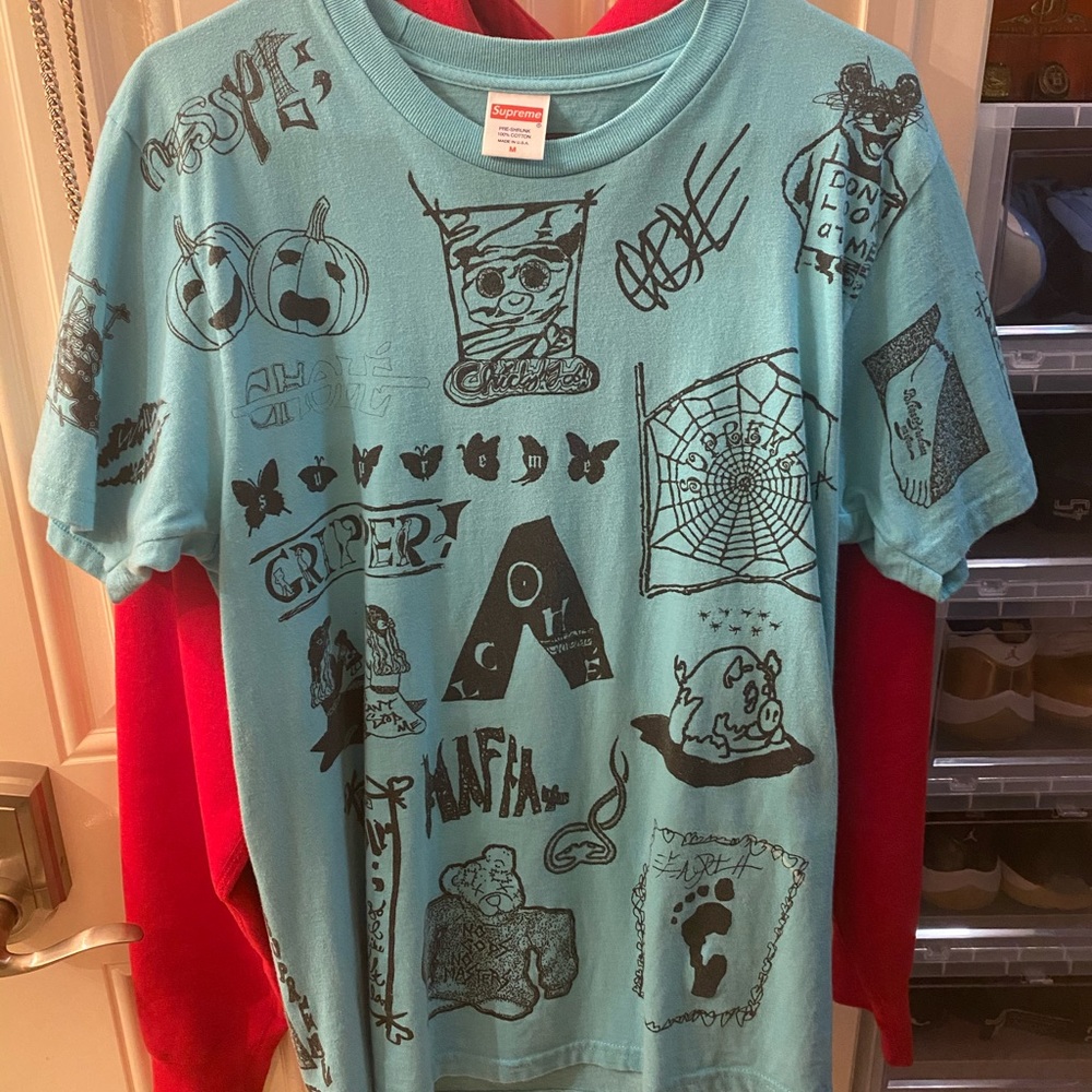 Supreme shirt medium used (FADED)